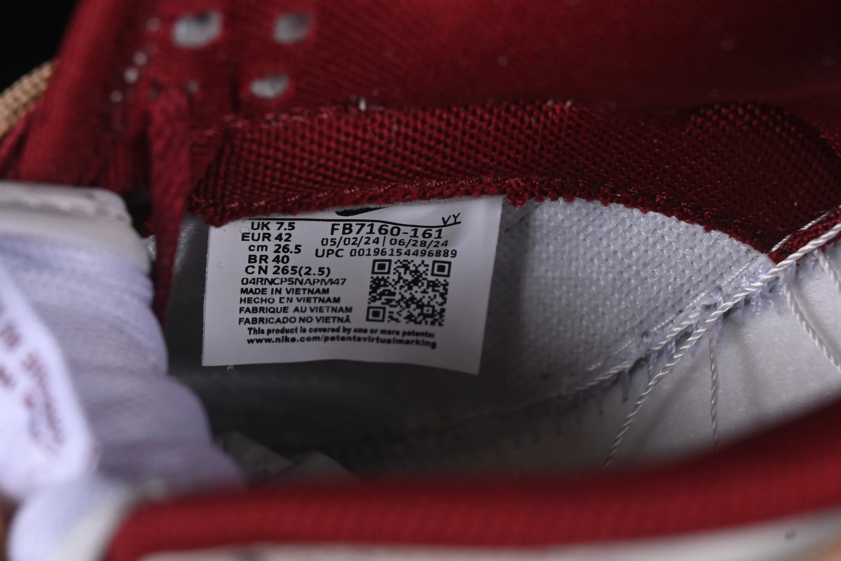 All Categories Nk SB Dunk Series Nk SB Dunk Low Low-top Sneakers Nk Dunk Low Koala Party Deserted End Retro Style Wasteland Deconstruction Old Graffiti Beige Low-top Casual Sneakers FB7160-161